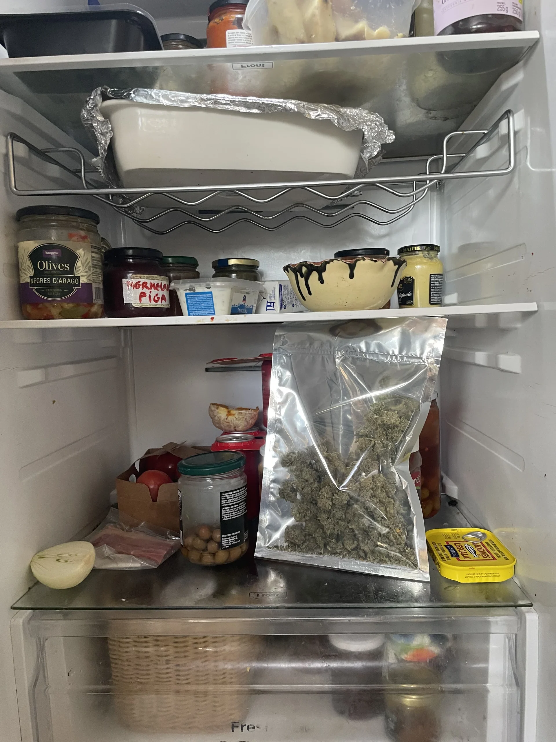 Le réfrigérateur domestique n’est généralement pas le meilleur endroit pour conserver le cannabis